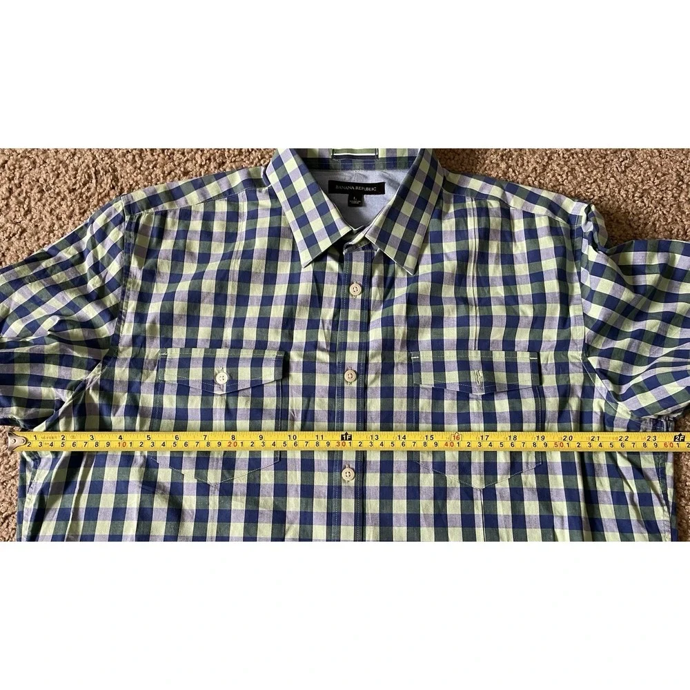 Banana Republic Short Sleeve Button Up Shirt Blue Green Plaid Pocket Large JBHS